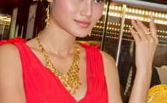 上体育课课用跳D的感觉